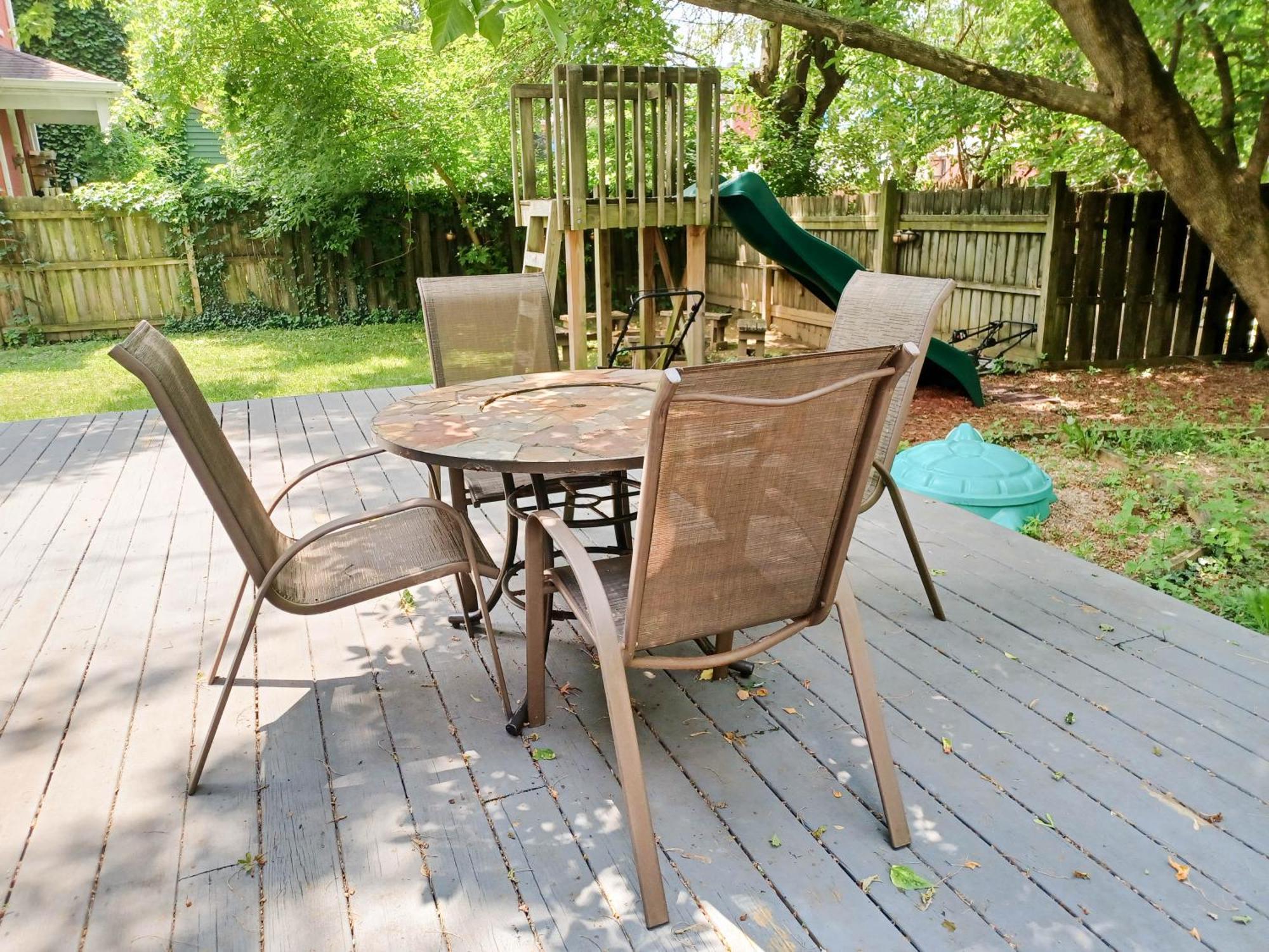 Holiday home Huge 2 Bedroom House In The Heart Of Northside! Cincinnati